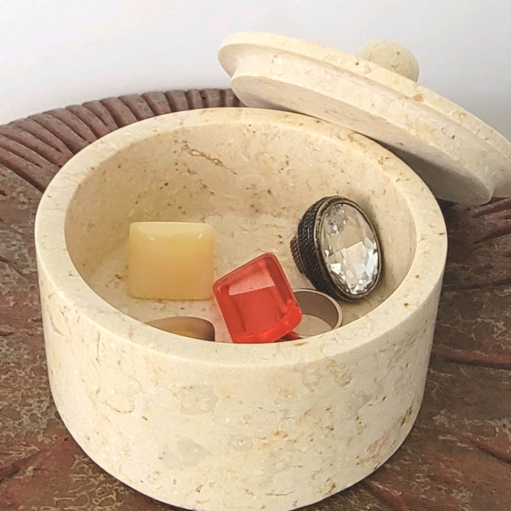 Stone Jewelry Storage. - Picture 3 of 9
